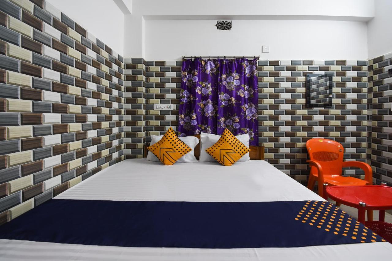 Flagship 75751 Hotel Surya Bahadrabad Luaran gambar