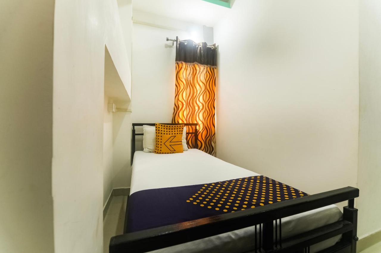 Flagship 75751 Hotel Surya Bahadrabad Luaran gambar