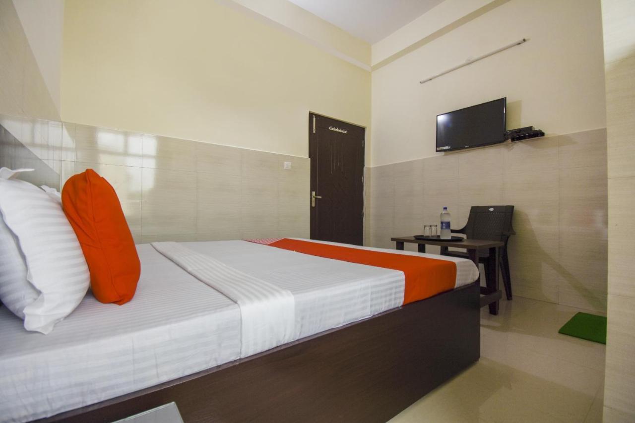 Flagship 75751 Hotel Surya Bahadrabad Luaran gambar