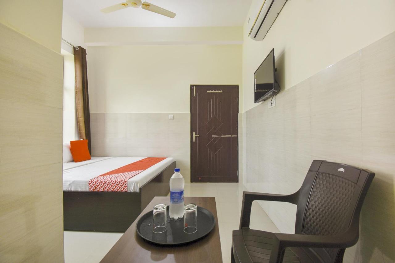 Flagship 75751 Hotel Surya Bahadrabad Luaran gambar
