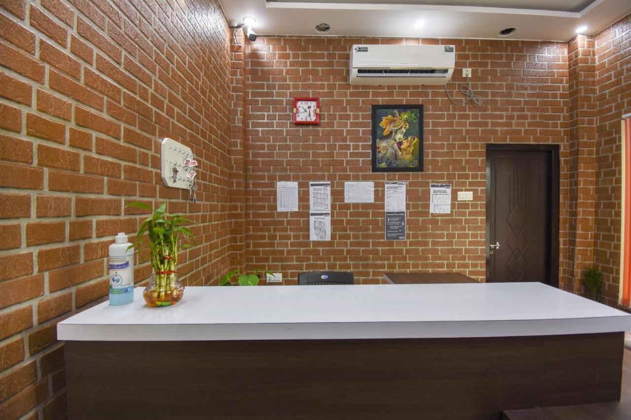 Flagship 75751 Hotel Surya Bahadrabad Luaran gambar